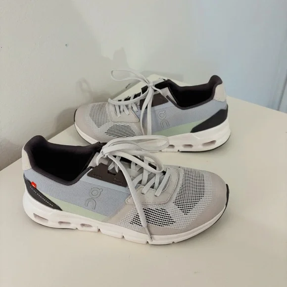 On Clouds ON Running Shoes - Cloudrift - Size 6.5 - Picture 6 of 9
